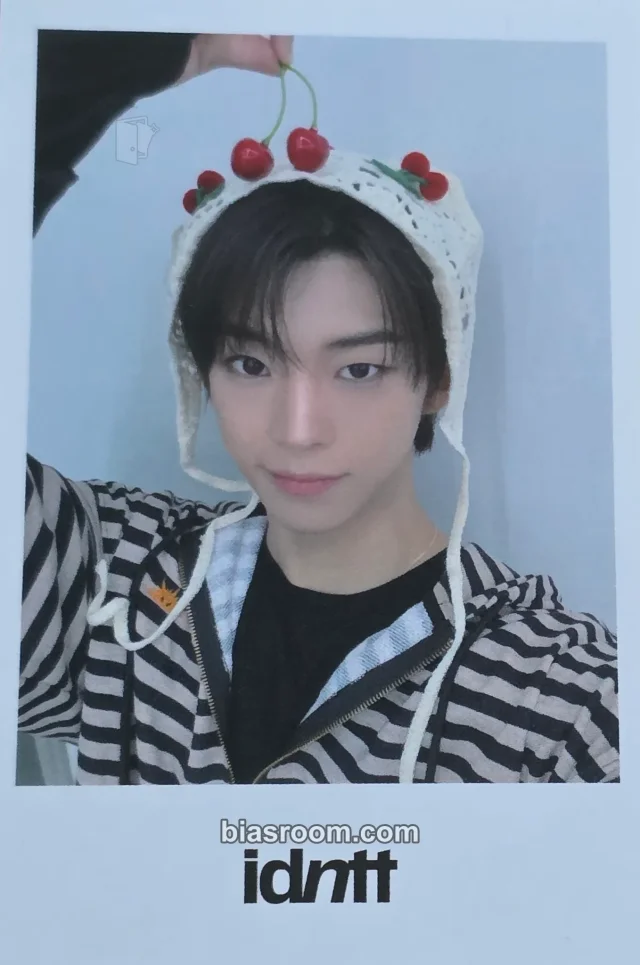 Kim Dohun idntt unevermet  K-pop photocard