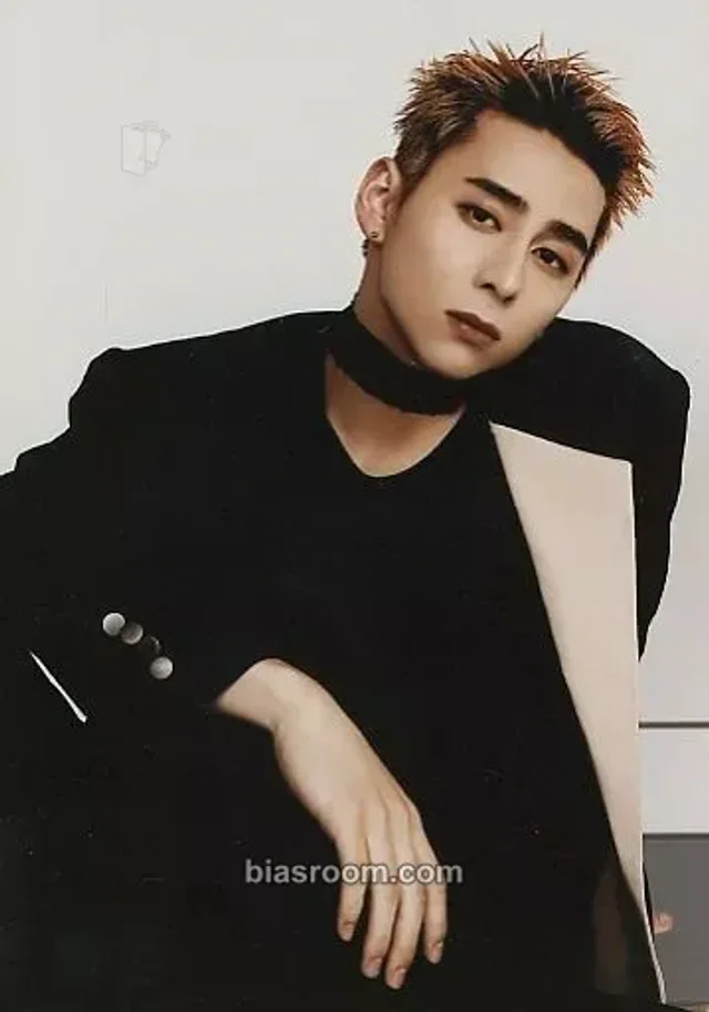 Hiroto INI M K-pop photocard