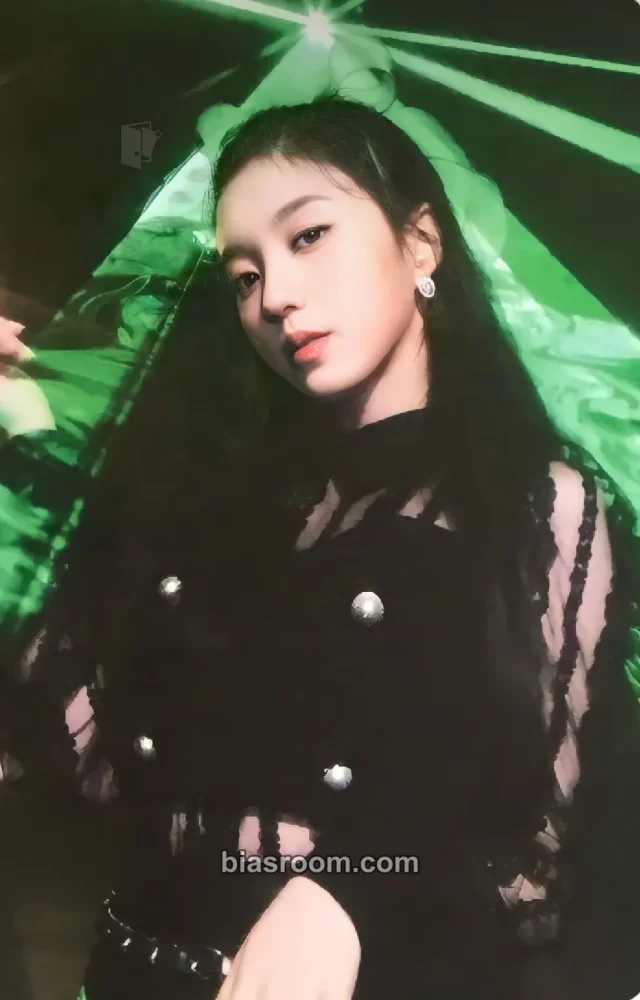 Yeseo Kep1er First Impact K-pop photocard
