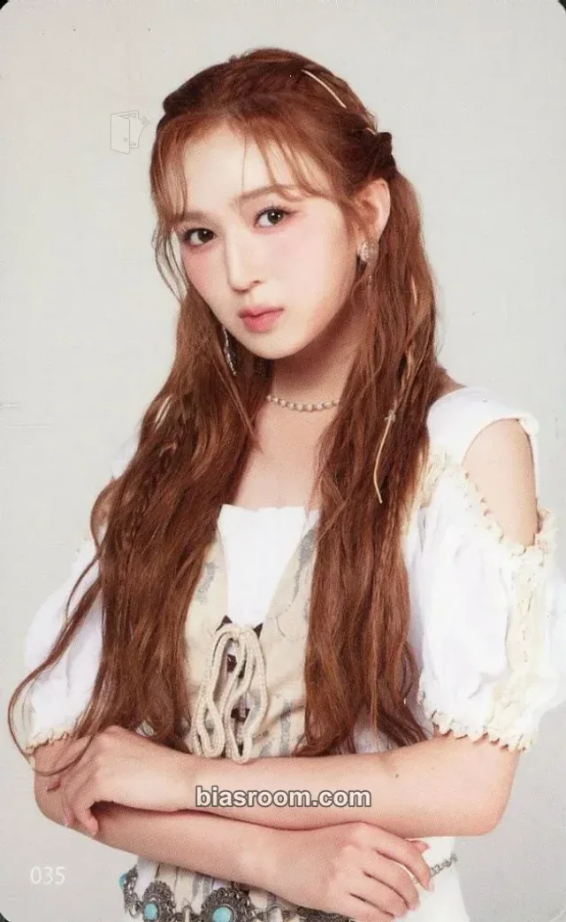 Suzu ME:I LAPOSTA 2025 K-pop photocard
