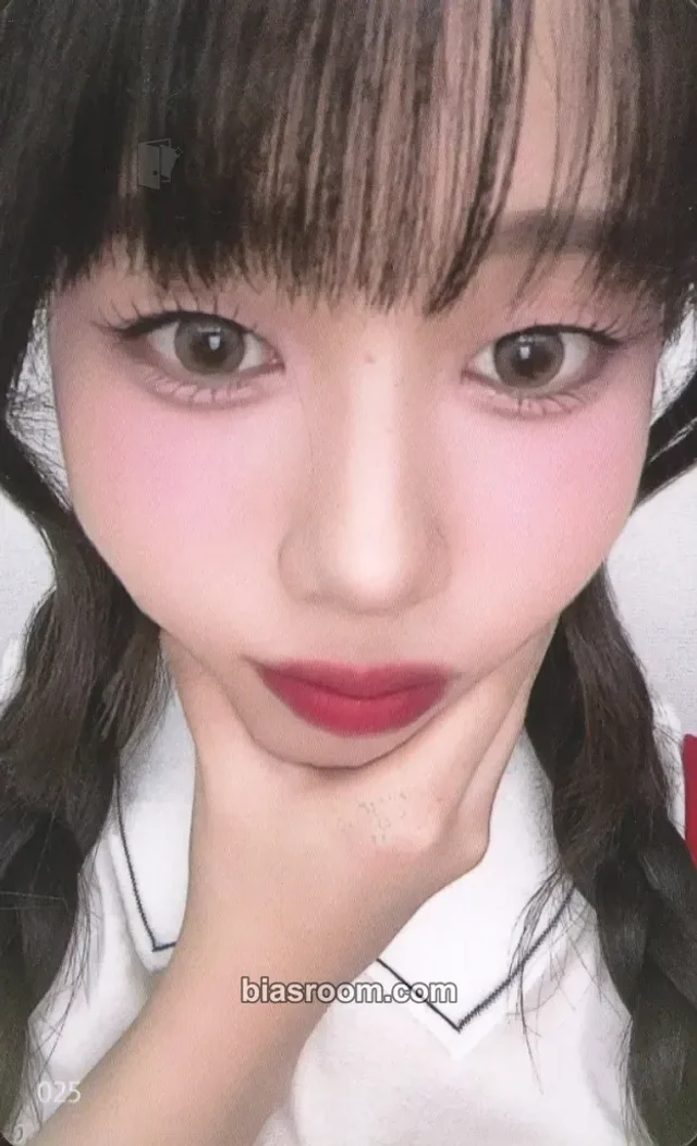 Ayane ME:I 2024 ME:ICONIC Sweet Holiday K-pop photocard