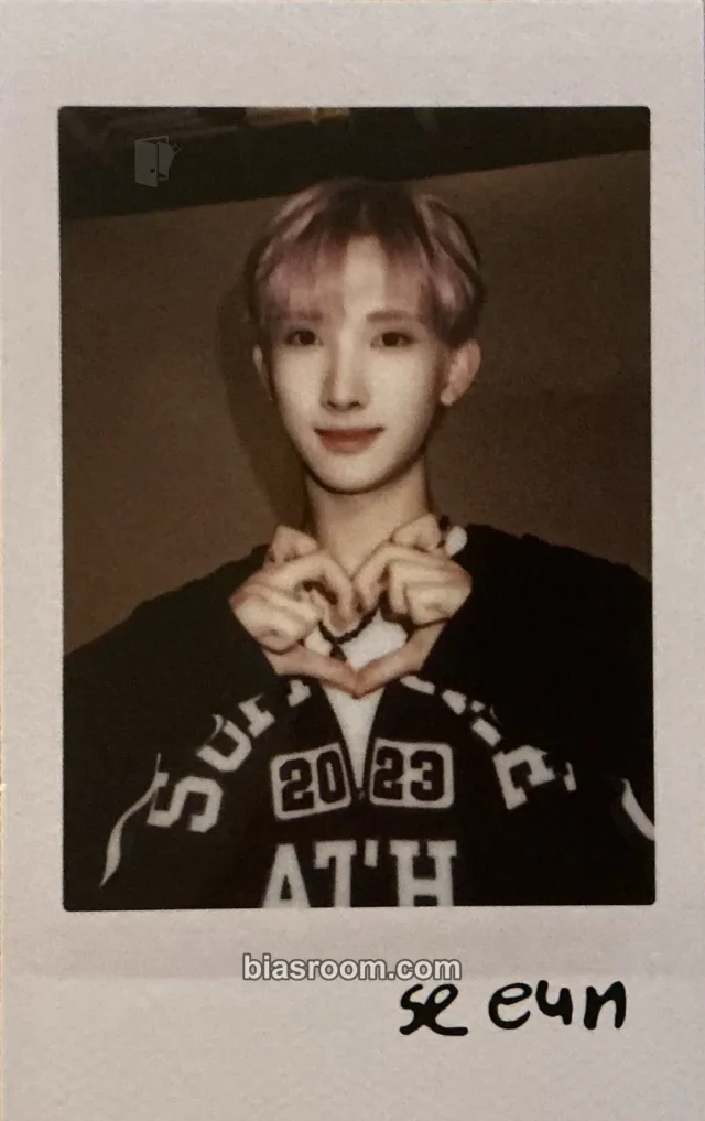 Seeun xikers WORLD TOUR TRICKY HOUSE : FIRST ENCOUNTER 2023-2024 K-pop photocard