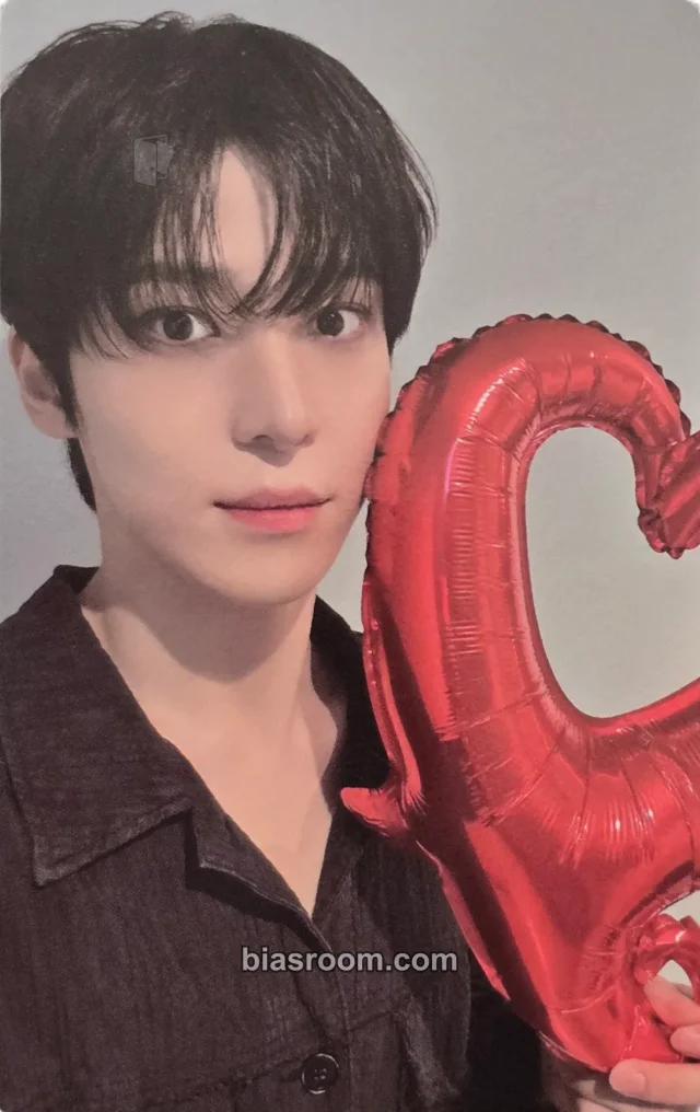 Photocard K-pop di Yunho ATEEZ In Your Fantasy in Incheon DVD/Playcode