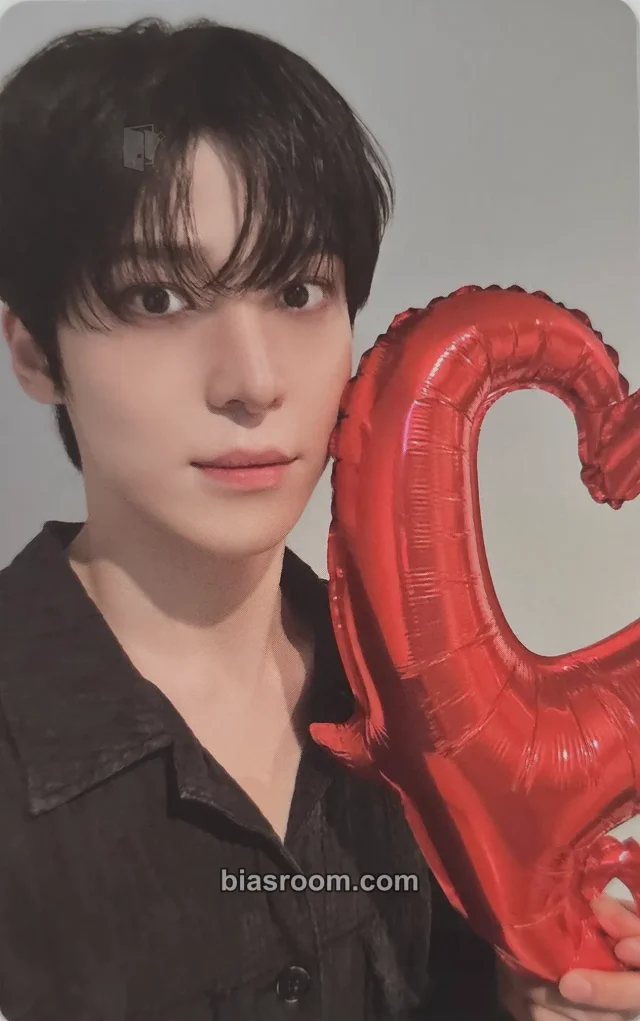 Photocard K-pop Yunho ATEEZ In Your Fantasy in Incheon DVD/Playcode