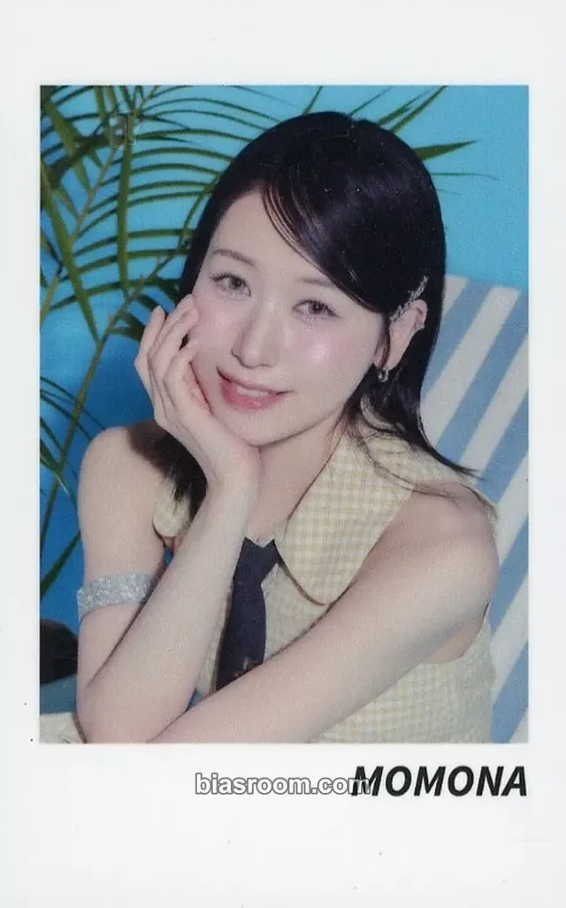 Momona  ME:I 2024 ME:ICONIC Hi-SUMMER K-pop photocard