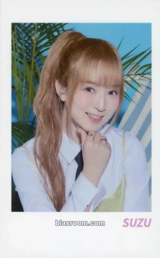 Suzu ME:I 2024 ME:ICONIC Hi-SUMMER K-pop photocard
