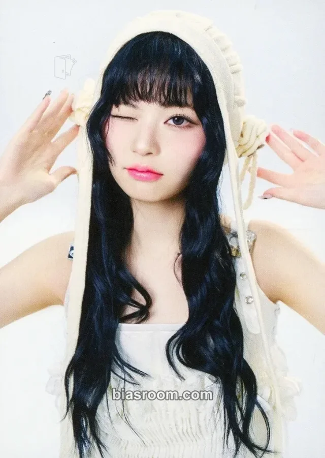 Rinon  ME:I WHO I AM  K-pop photocard