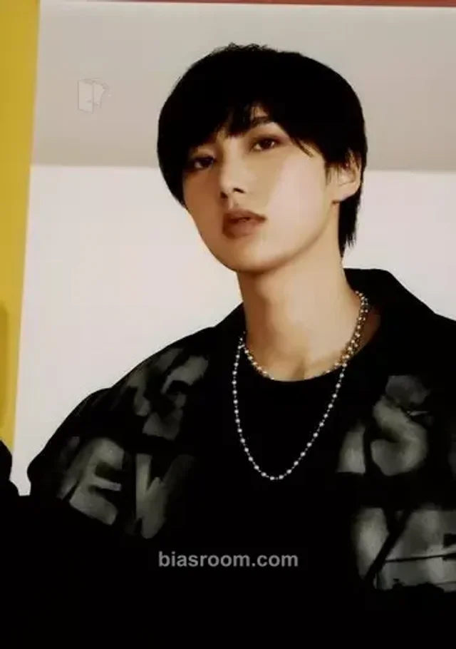 Takumi INI M K-pop photocard