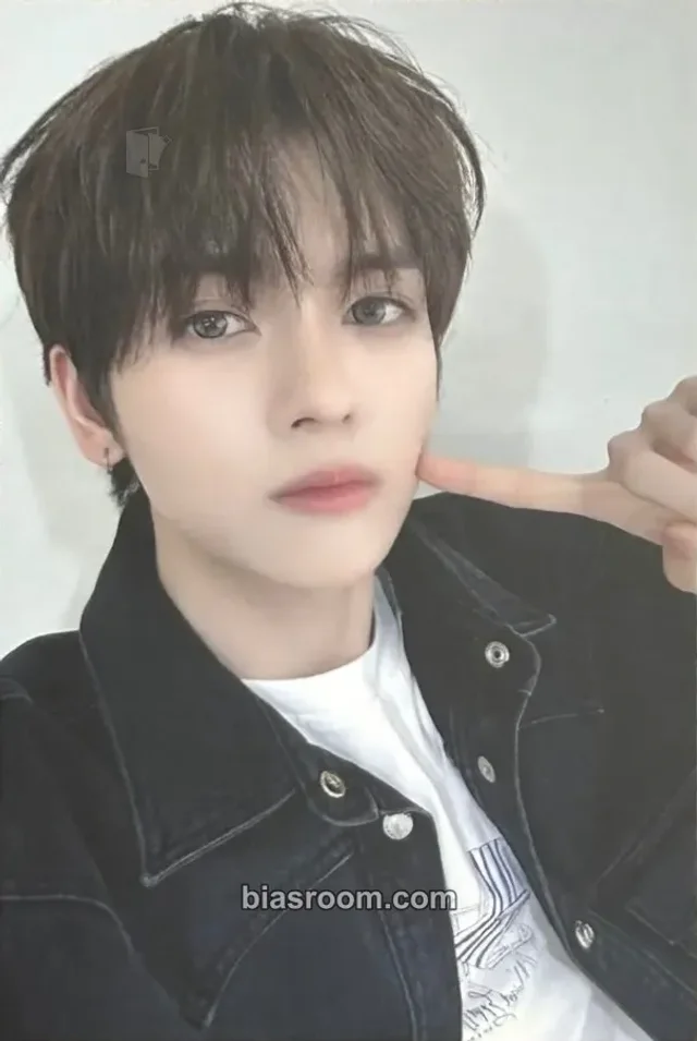 Photocard K-pop Yorch POW 2025 Holiday Project [Come to POW] 