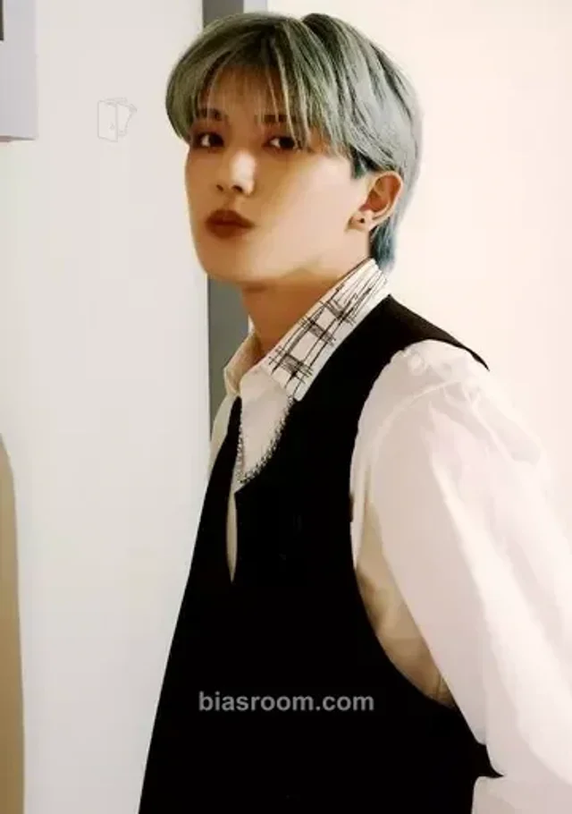 Hiromu INI M K-pop photocard