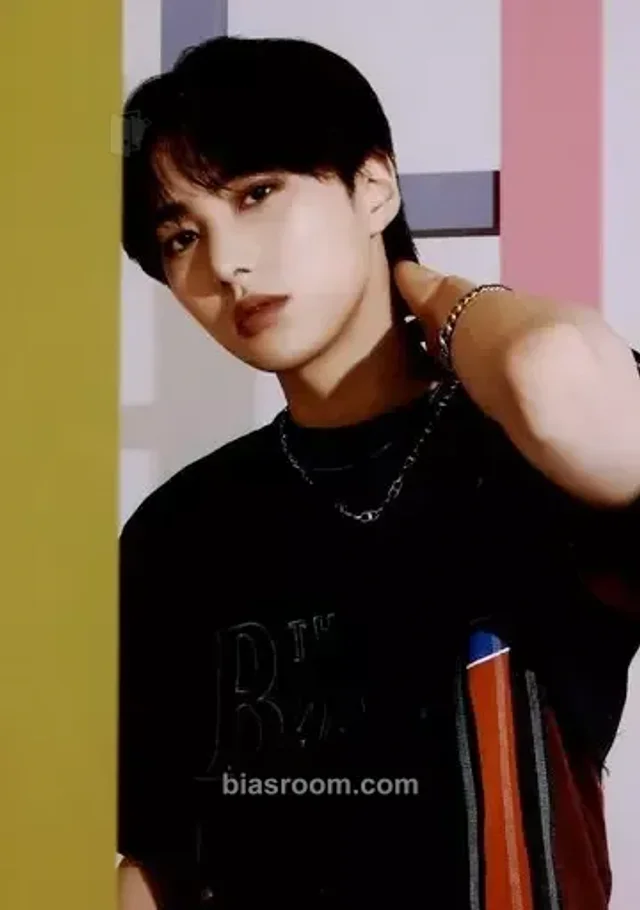 Takumi INI M K-pop photocard