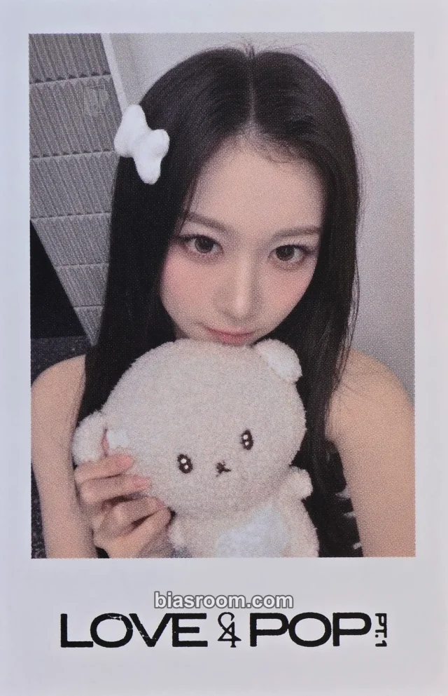 Kaede tripleS LOVE&POP pt.1 K-pop photocard