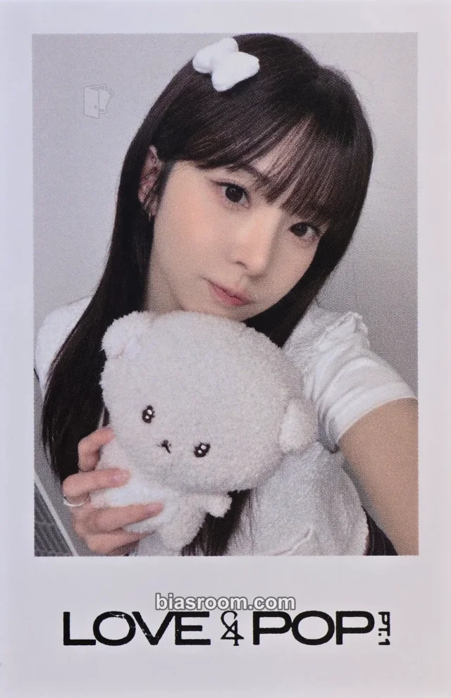 Photocard K-pop Kotone tripleS LOVE&POP pt.1