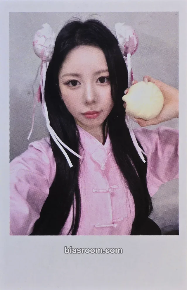 Photocard K-pop Hyerin tripleS LOVE&POP pt.1