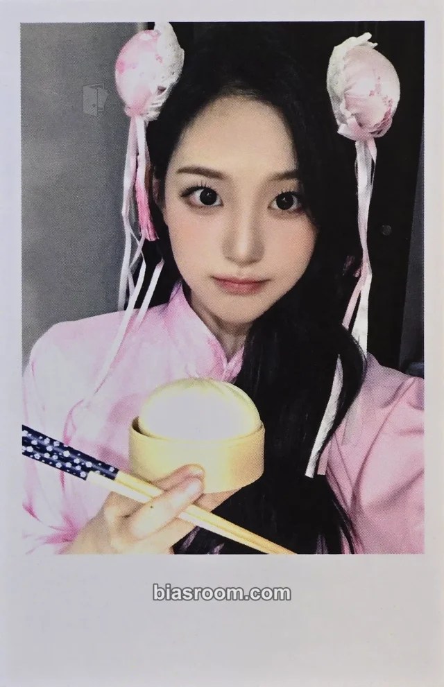 Jiyeon tripleS LOVE&POP pt.1 K-pop photocard