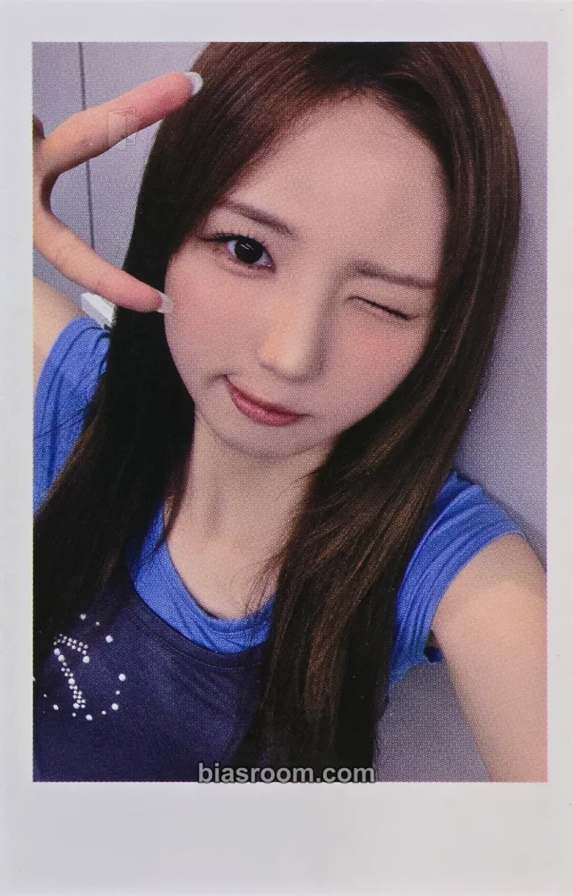 Jiwoo tripleS LOVE&POP pt.1 K-pop photocard