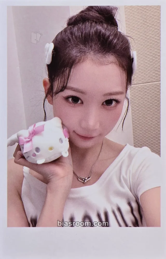 Kaede tripleS LOVE&POP pt.1 K-pop photocard