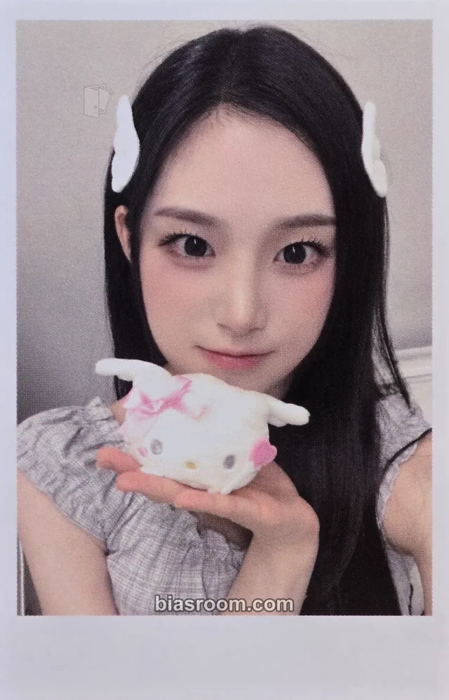 Jiyeon tripleS LOVE&POP pt.1 K-pop photocard