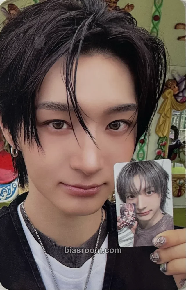 Donghwa KickFlip KICK OFF THE WALL Pt 1 K-pop Photocard