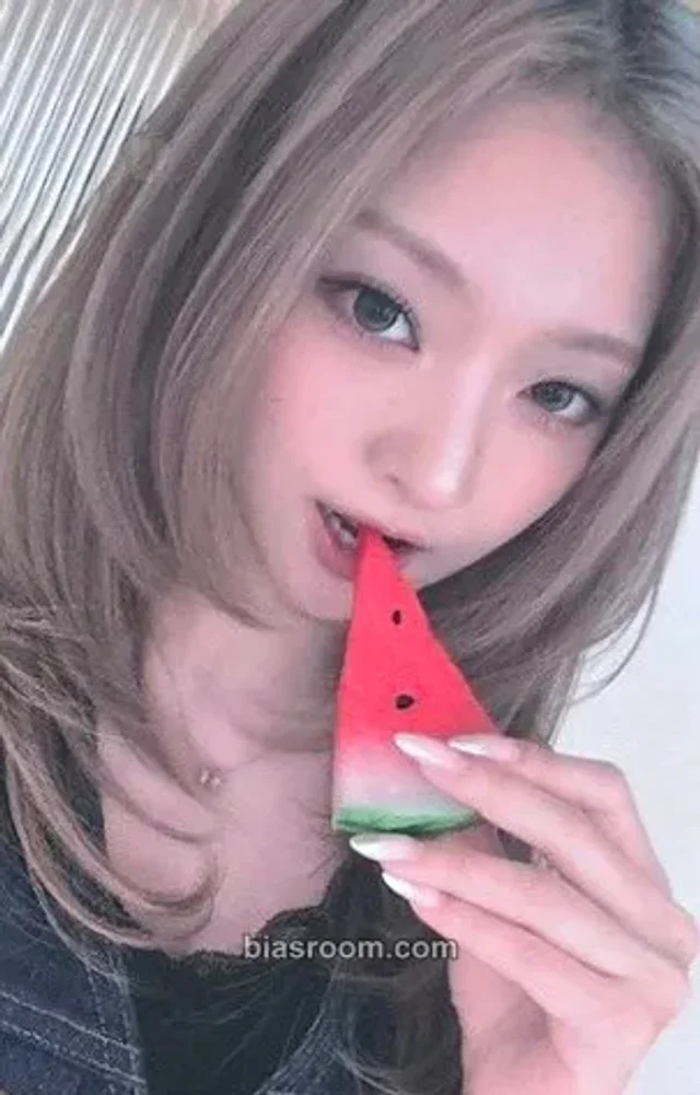 Photocard K-pop Nagyung fromis_9 Glow ME