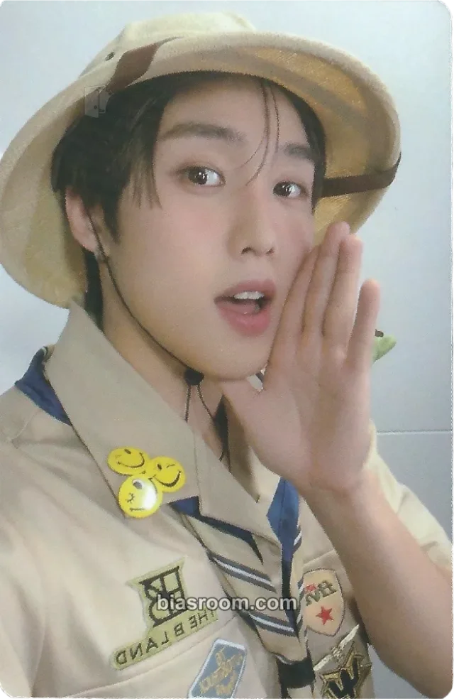Photocard K-pop di Jacob THE BOYZ THE B-LAND