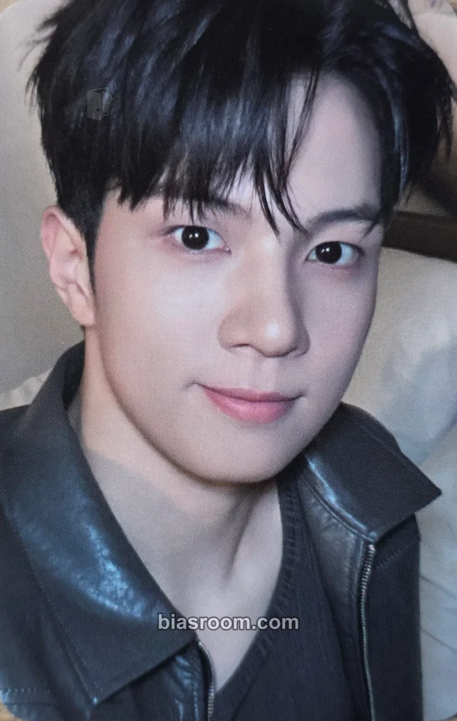 Hweseung N.Flying Still K-pop photocard