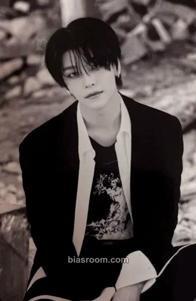 Xinlong ALPHA DRIVE ONE UNBREAKABLE : 少年BEAST K-pop Photocard