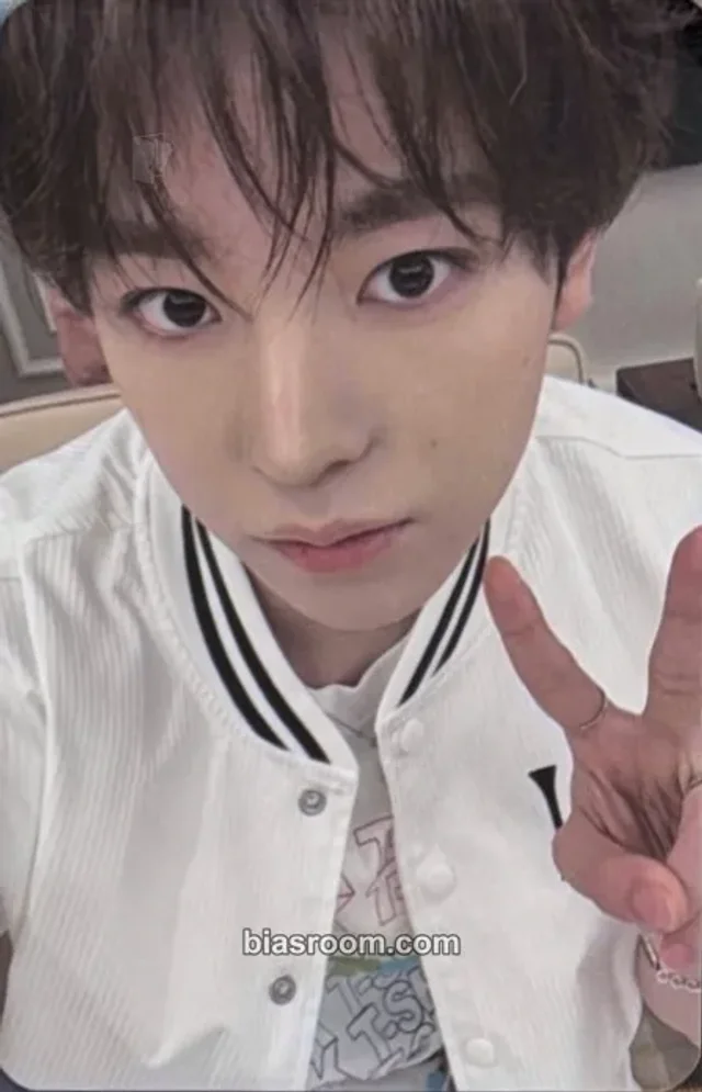 Yushi NCT WISH I SPY K-pop photocard