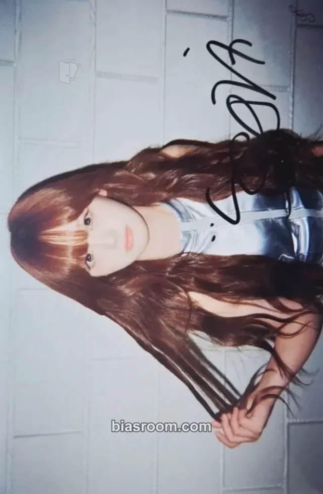 Seoah tripleS 4th World Tour <ANDLESS> K-pop photocard