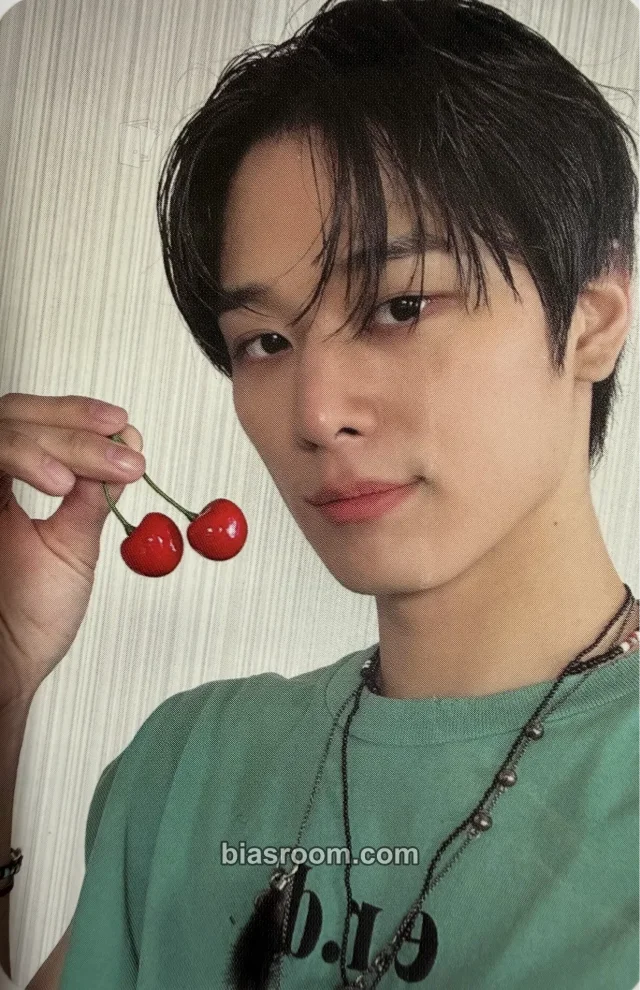 Juyeon THE BOYZ Unexpected K-pop photocard
