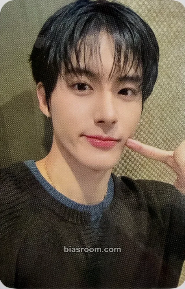 Eric THE BOYZ a;effect K-pop photocard