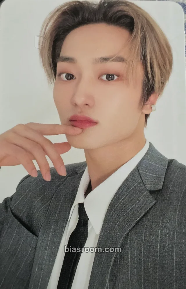 Taeyoung CRAVITY MASTER : PIECE  K-pop photocard