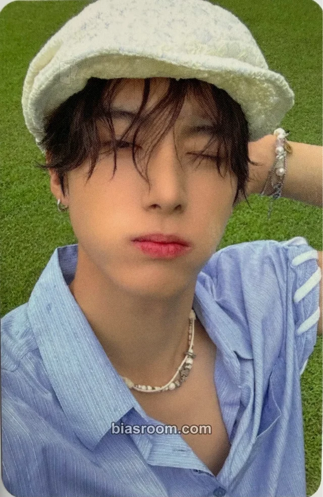 Eric THE BOYZ a;effect K-pop photocard