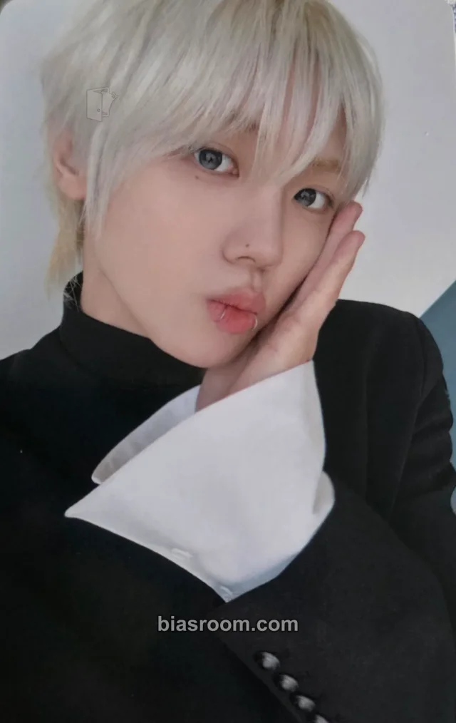 Photocard K-pop di Seongmin CRAVITY ReDeFINE