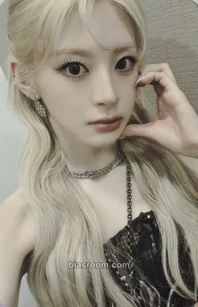 Seeun STAYC STAY ALIVE K-pop photocard