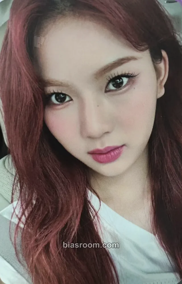 Isa STAYC TEENFRESH K-pop photocard