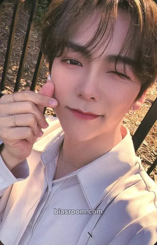 Minchan VERIVERY 2022 VERIVERY CONCERT PAGE : O K-pop photocard