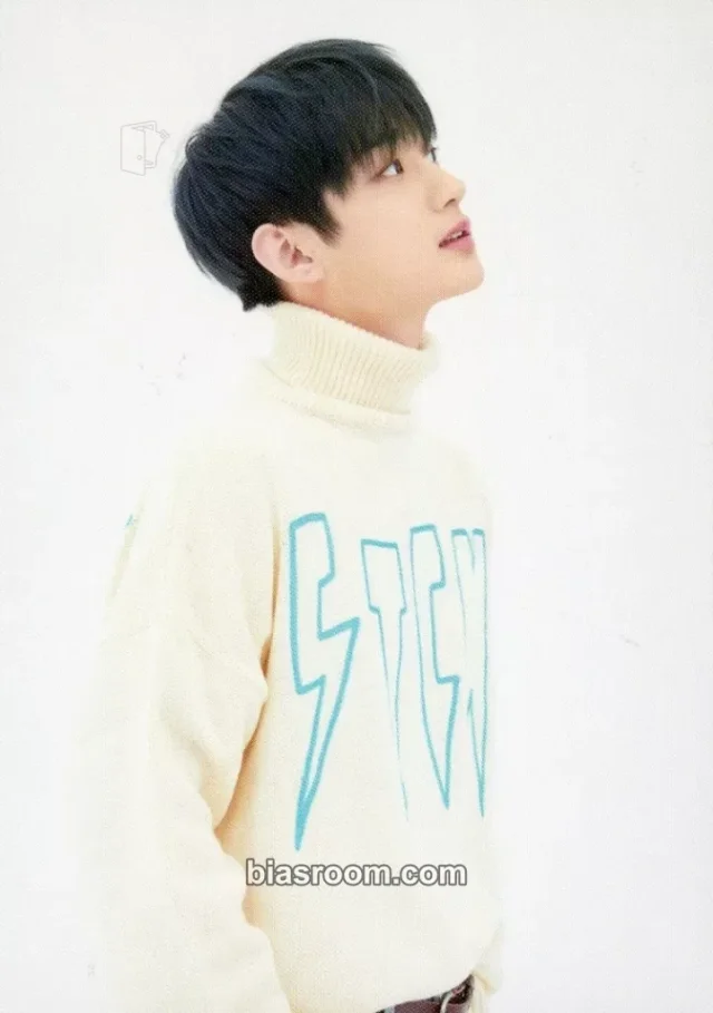 Yongseung VERIVERY 'FACE IT' POP UP SHOP - WELCOME TO VERIWORLD  K-pop photocard