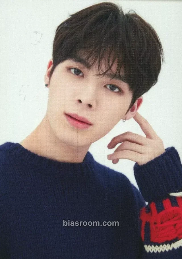 Yeonho VERIVERY 'FACE IT' POP UP SHOP - WELCOME TO VERIWORLD  K-pop photocard