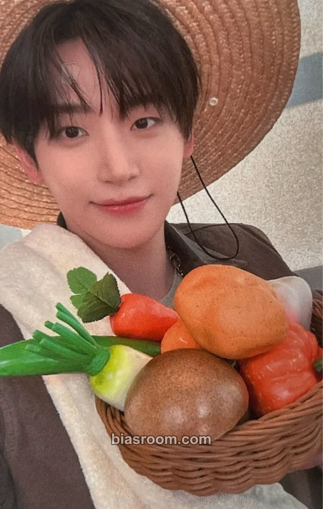 Photocard K-pop Jungmo CRAVITY Dare to Crave: Epilogue