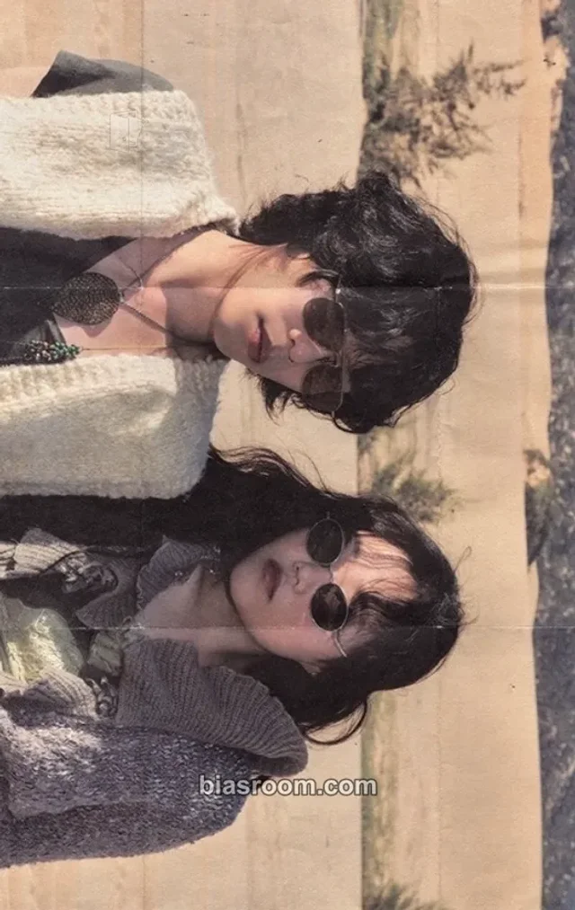AKMU FLOWERING K-pop photocard