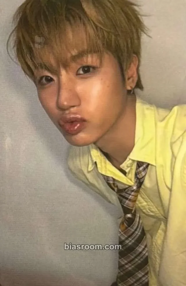 Huiwon n.SSign THE STAR magazine K-pop photocard