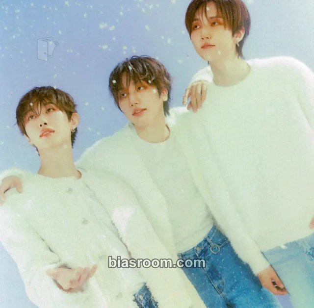 M.O.N.T When Winter Comes K-pop photocard