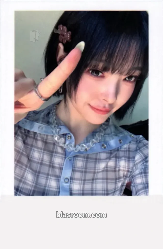 Lynn tripleS 4th World Tour <ANDLESS> K-pop photocard