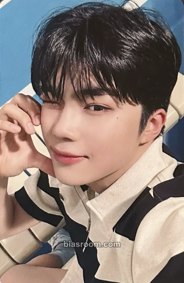 Gunwook ZEROBASEONE You had me at HELLO K-pop photocard
