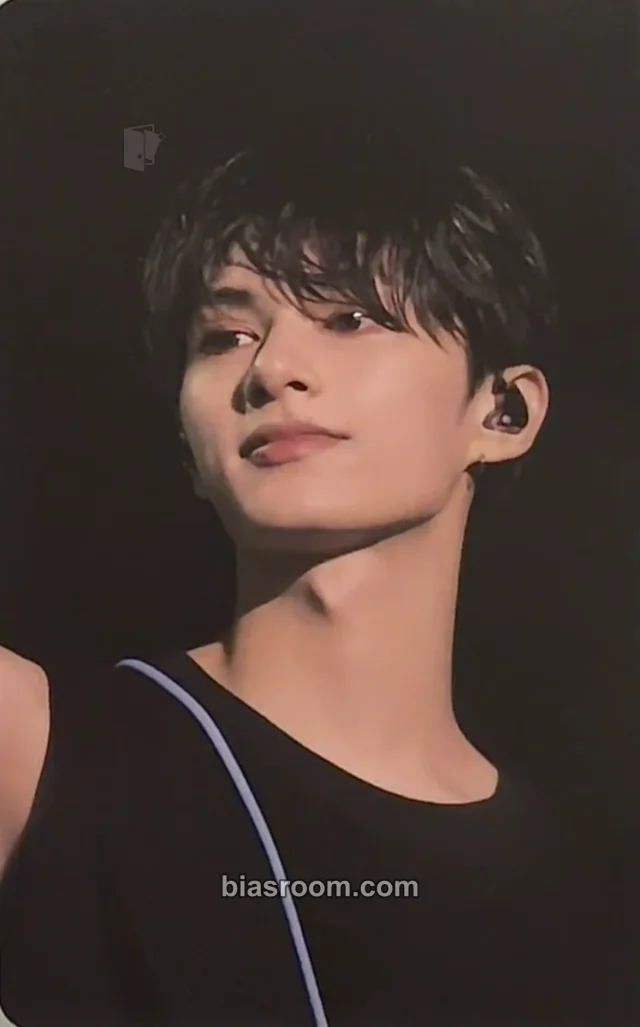 Jun SEVENTEEN [FOLLOW FELLOW] HYBE INSIGHT EXHIBITION K-pop photocard