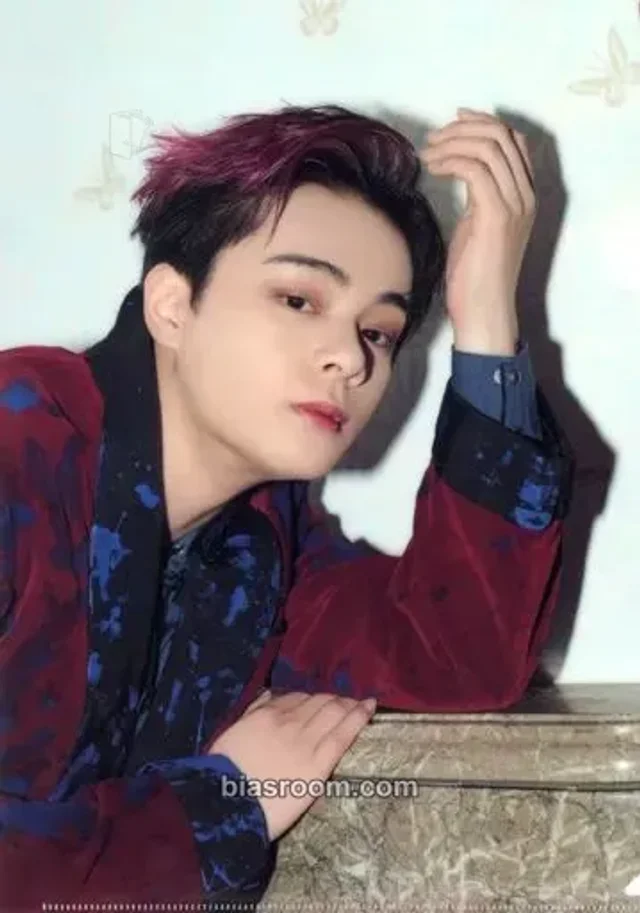 Shion Tsurubo JO1  SHIBUYA109 XMAS PARTY × JO1 K-pop photocard