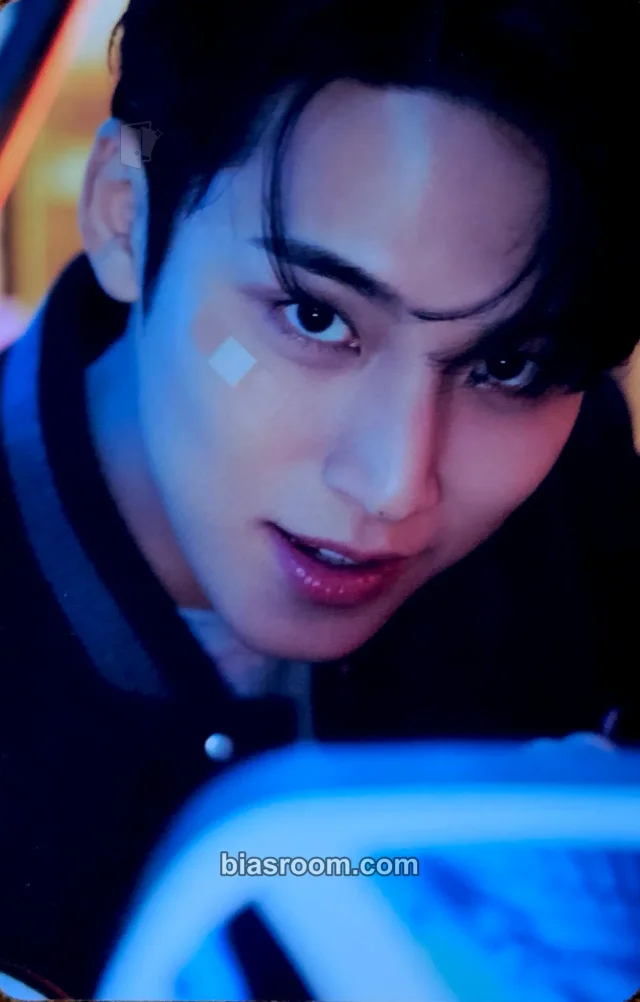 Mingyu SEVENTEEN DICON White Midnight - WxM K-pop photocard