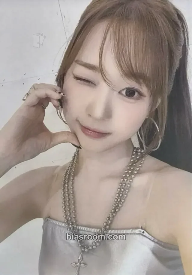 Soomin tripleS 4th World Tour <ANDLESS> K-pop photocard