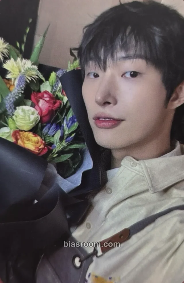 Mingi ATEEZ GOLDEN HOUR : Part.5のK-popフォトカード